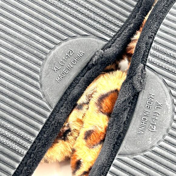 BP. Sophie Criss Cross Slippers 11 12 NWOT Plush Faux Fur Leopard Slides Slip On - Picture 6 of 7